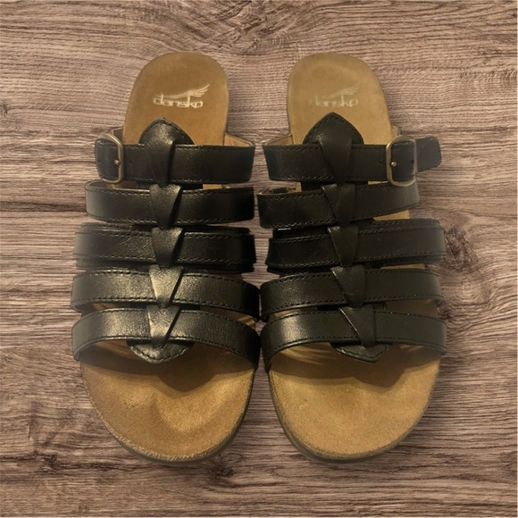 Dansko Shoes - WOMENS DANSKO SANDAL SIZE 39